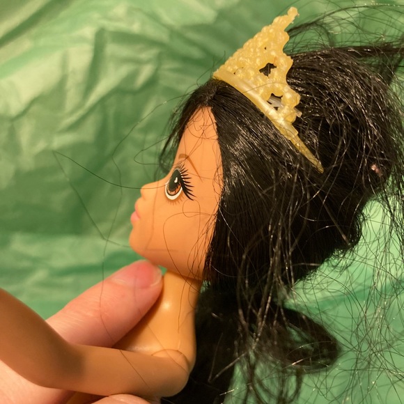B1G2 - Moxie Girlz Lexa Princess Doll - Buy 1, Get 2 FREE - Picture 3 of 8